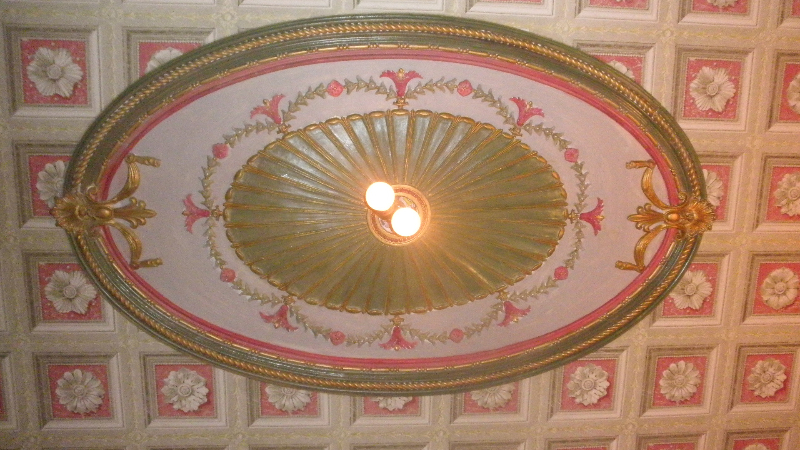 Embellished ceiling medallion